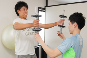 アスリートトレーニング（ゴルフ）の様子